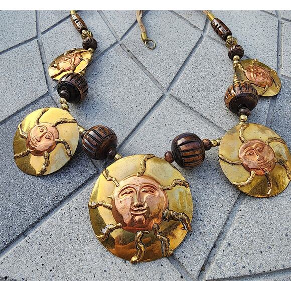 Artisan Contrast Brass Sun Disc Wood Bead Welded Boho Necklace Vintage - Picture 5 of 11